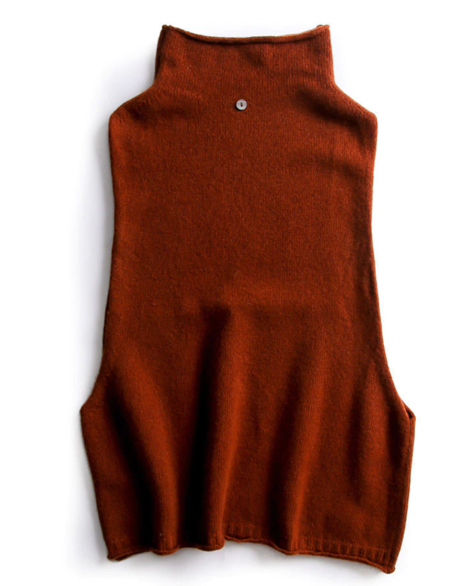Chaleco de cuello alto
