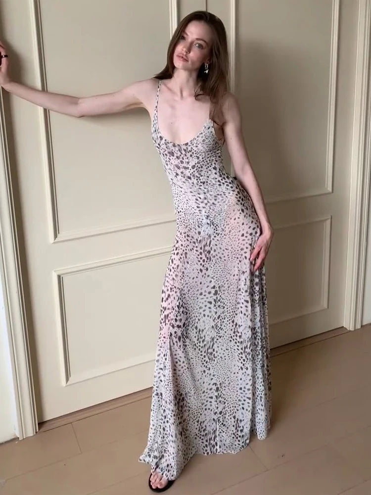 Vestido largo maxi para mujer con estampado de leopardo, escote halter pronunciado, falda escalonada con volantes y falda sirena. Elegante vestido de fiesta, cóctel o para uso diario.